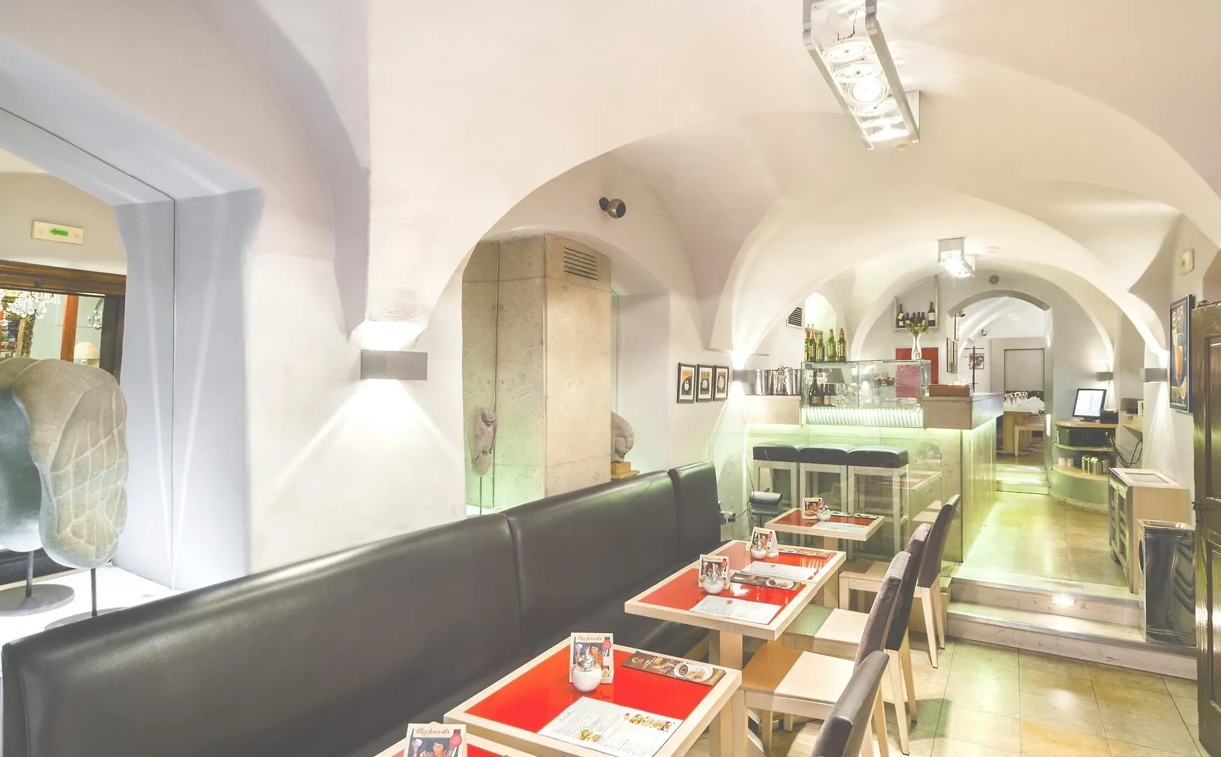 The Golden Wheel Hotel Praag