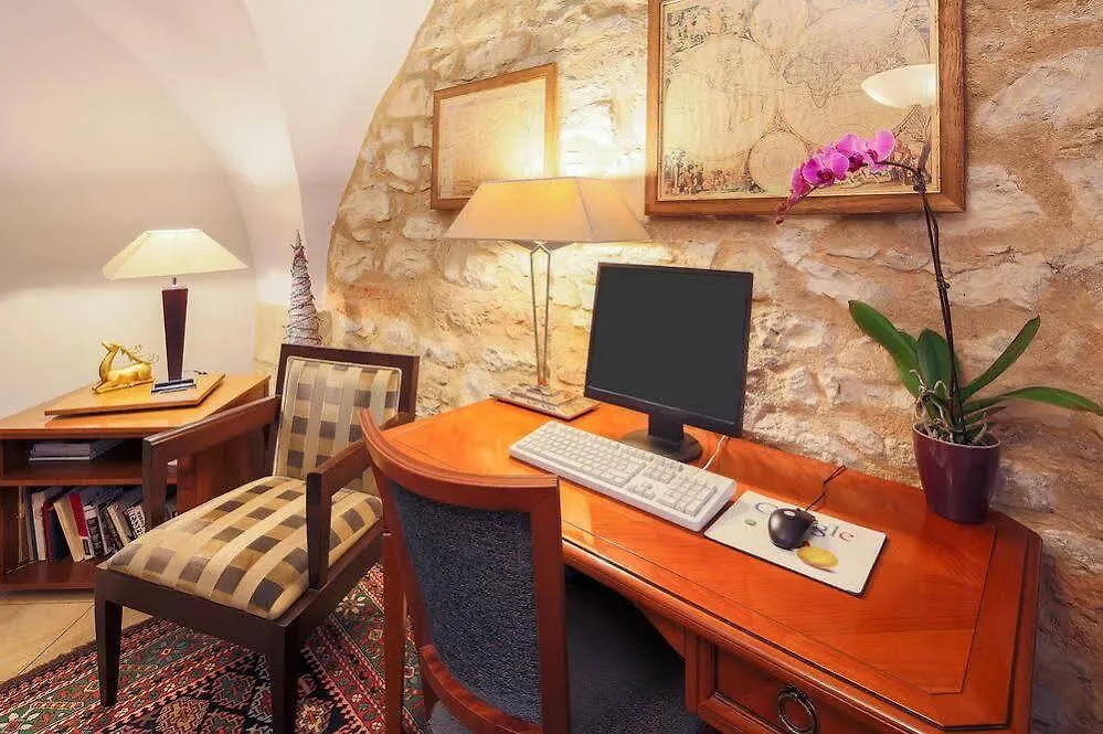 The Golden Wheel Hotel Praga República Checa